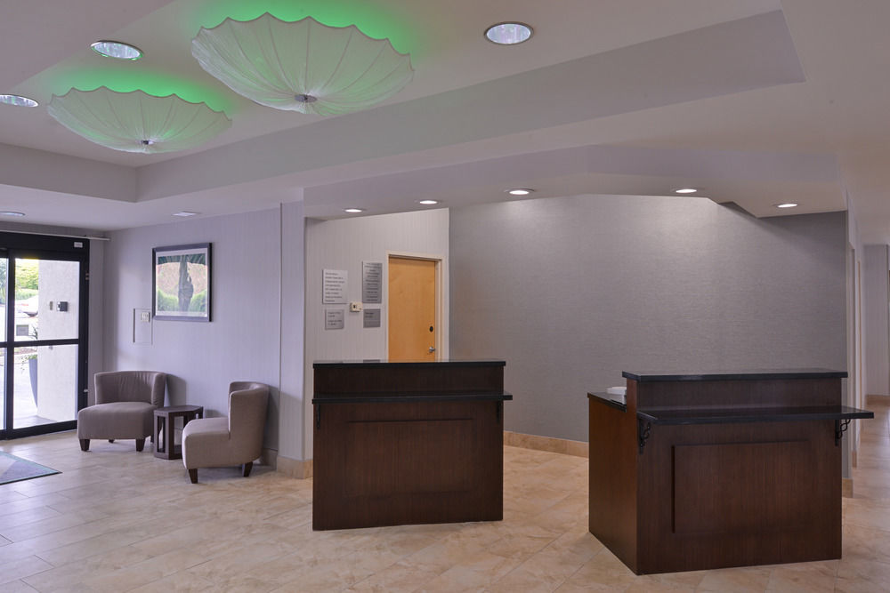 Wyndham Garden Greenville / Spartanburg Airport Exteriör bild