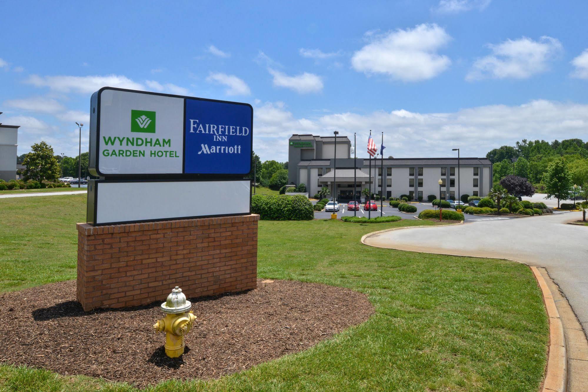 Wyndham Garden Greenville / Spartanburg Airport Exteriör bild