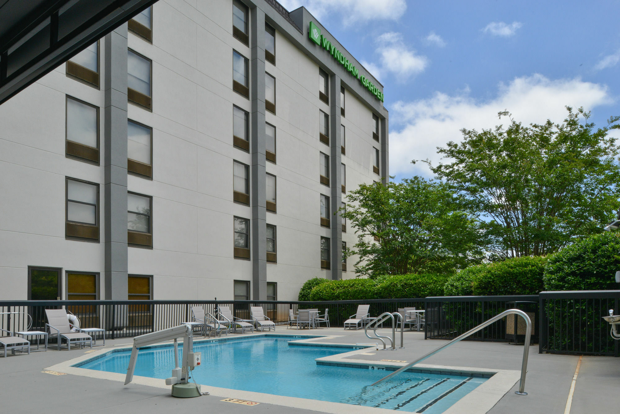 Wyndham Garden Greenville / Spartanburg Airport Exteriör bild
